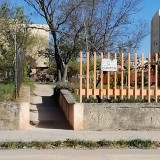 Quei grembiuli, quella via…