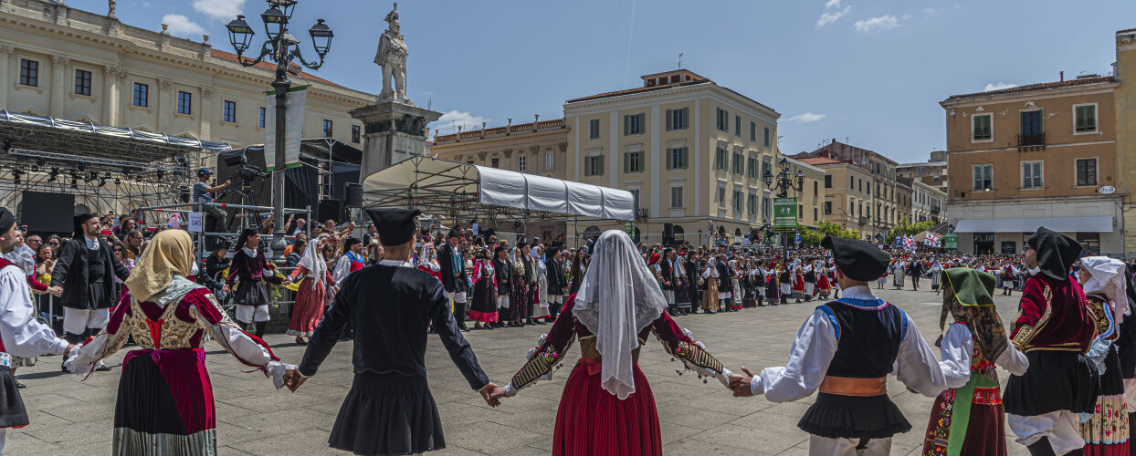 Cavalcata 2025, festa di pace e cultura!